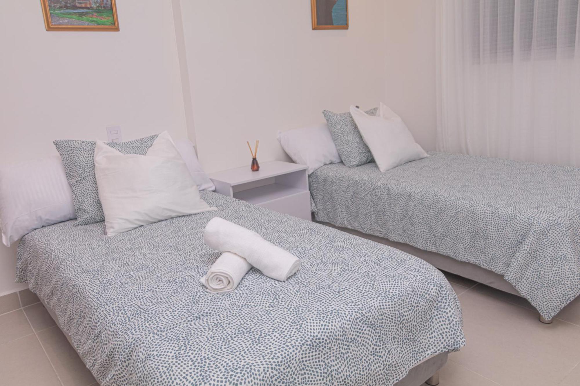 Apartamento De Lujo Frente Al Mar Con Piscina Cartagena Kültér fotó